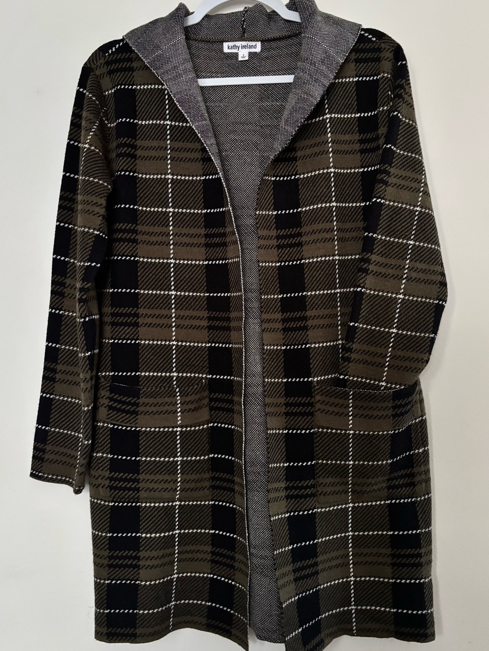 Kathy Ireland Dark Olive  Brown. Black Plaid Hooded  Open Cardigan-size L